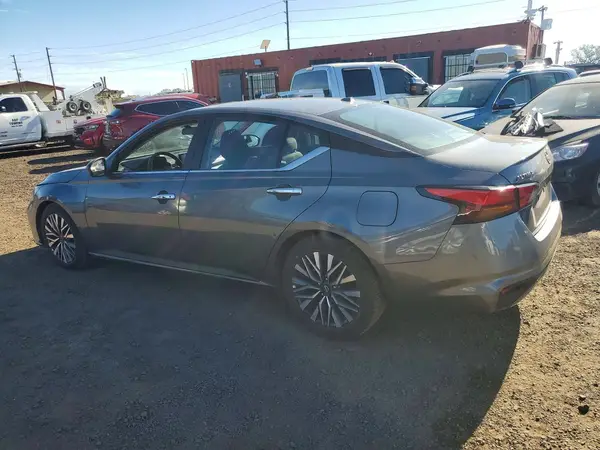 1N4BL4DV9SN320961 2025 NISSAN ALTIMA - Image 2