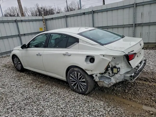 1N4BL4DV9SN325108 2025 NISSAN ALTIMA - Image 2