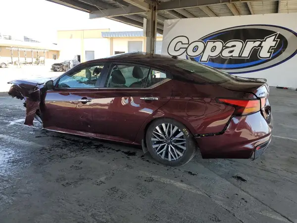 1N4BL4DV9SN326159 2025 NISSAN ALTIMA - Image 2