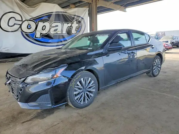 1N4BL4DV9SN326355 2025 NISSAN ALTIMA - Image 1
