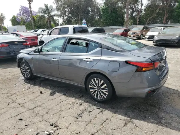 1N4BL4DV9SN359985 2025 NISSAN ALTIMA - Image 2