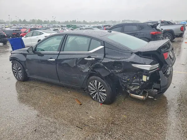1N4BL4DV9SN362482 2025 NISSAN ALTIMA - Image 2