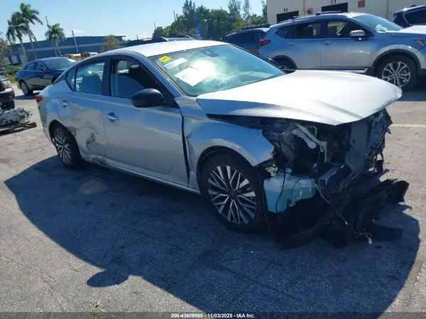 1N4BL4DV9SN365026 2025 NISSAN ALTIMA - Image 1
