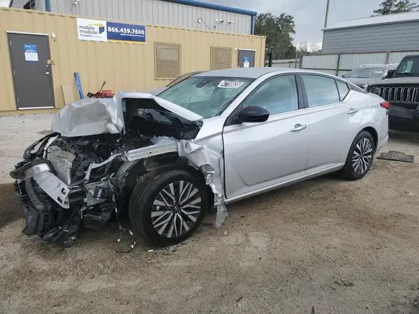 1N4BL4DV9SN365477 2025 NISSAN ALTIMA - Image 1