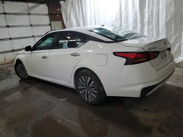 1N4BL4DV9SN369979 2025 NISSAN ALTIMA - Image 2
