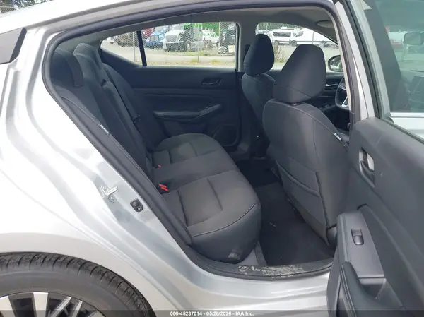 1N4BL4DV9SN375443 2025 NISSAN ALTIMA - Image 8