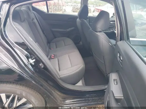 1N4BL4DV9SN375653 2025 NISSAN ALTIMA - Image 8