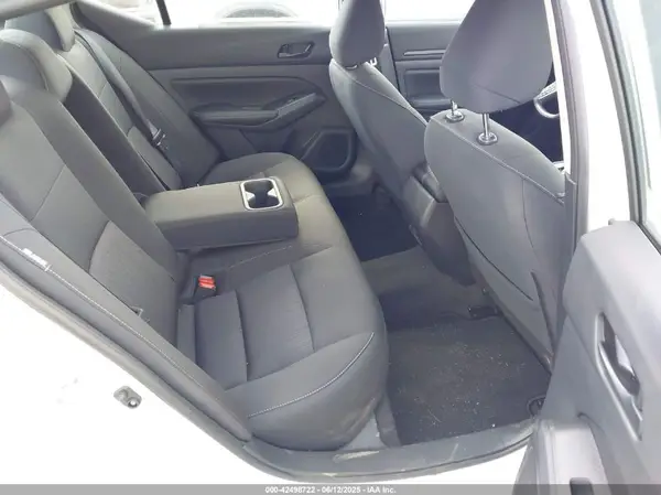 1N4BL4DV9SN375975 2025 NISSAN ALTIMA - Image 8