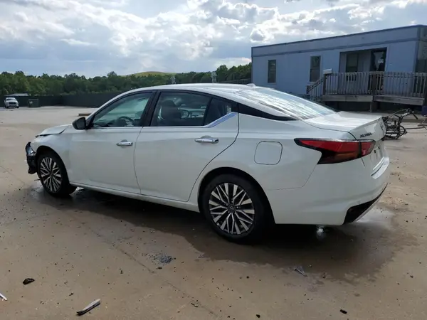 1N4BL4DV9SN377340 2025 NISSAN ALTIMA - Image 2
