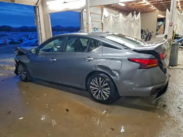 1N4BL4DV9SN382277 2025 NISSAN ALTIMA - Image 2