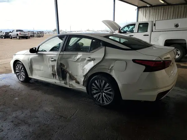 1N4BL4DV9SN398964 2025 NISSAN ALTIMA - Image 2