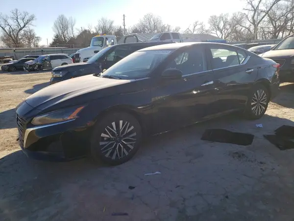 1N4BL4DV9SN402561 2025 NISSAN ALTIMA - Image 1