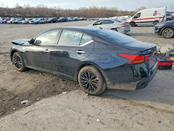 1N4BL4DV9SN410627 2025 NISSAN ALTIMA - Image 2