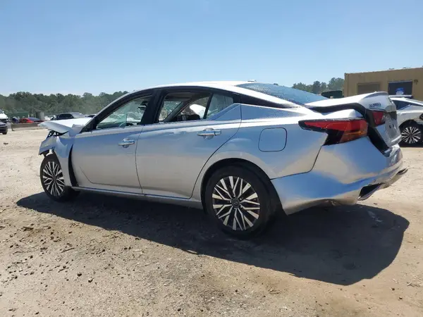 1N4BL4DV9SN413107 2025 NISSAN ALTIMA - Image 2
