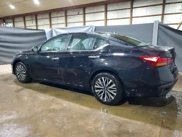 1N4BL4DV9SN427122 2025 NISSAN ALTIMA - Image 2