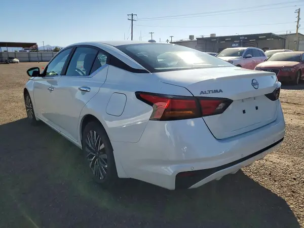 1N4BL4DV9SN433714 2025 NISSAN ALTIMA - Image 2
