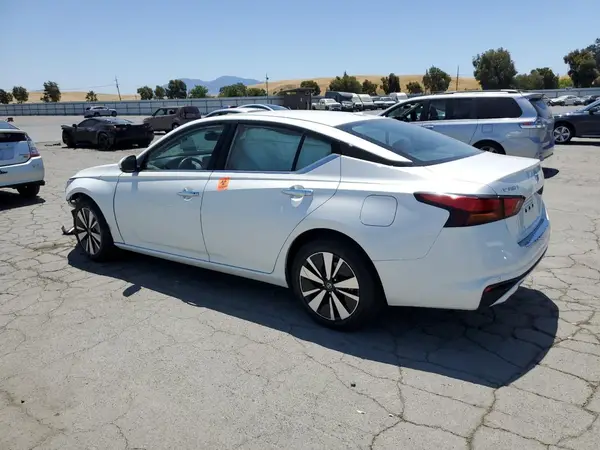 1N4BL4DVXKC120067 2019 NISSAN ALTIMA - Image 2