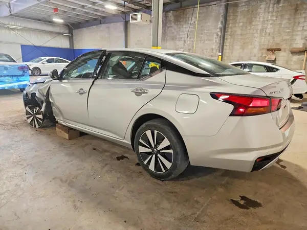 1N4BL4DVXKC125804 2019 NISSAN ALTIMA - Image 2