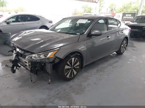 1N4BL4DVXKC142781 2019 NISSAN ALTIMA - Image 2