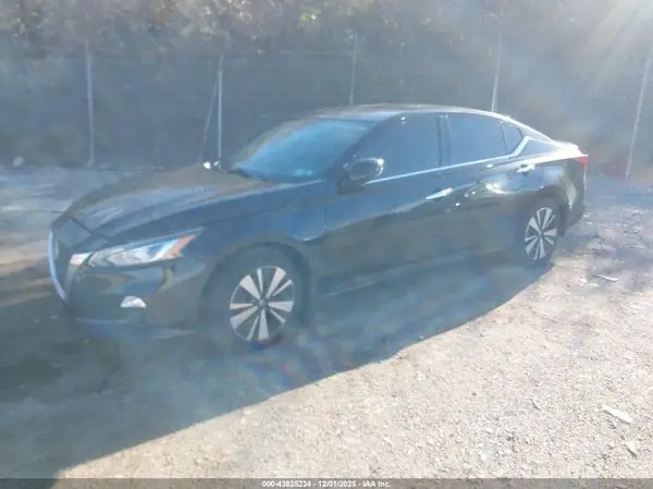 1N4BL4DVXKC244100 2019 NISSAN ALTIMA - Image 2