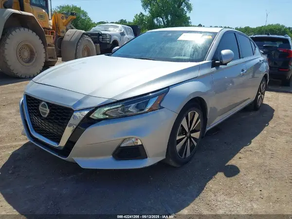 1N4BL4DVXMN300205 2021 NISSAN ALTIMA - Image 2