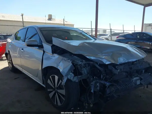 1N4BL4DVXMN328568 2021 NISSAN ALTIMA - Image 1
