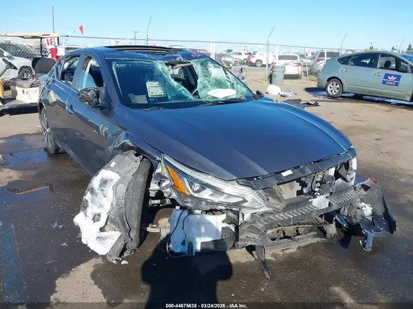 1N4BL4DVXMN335679 2021 NISSAN ALTIMA - Image 1