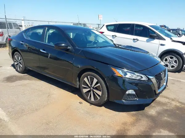 1N4BL4DVXMN345080 2021 NISSAN ALTIMA - Image 1