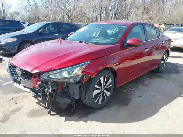 1N4BL4DVXMN393579 2021 NISSAN ALTIMA - Image 2
