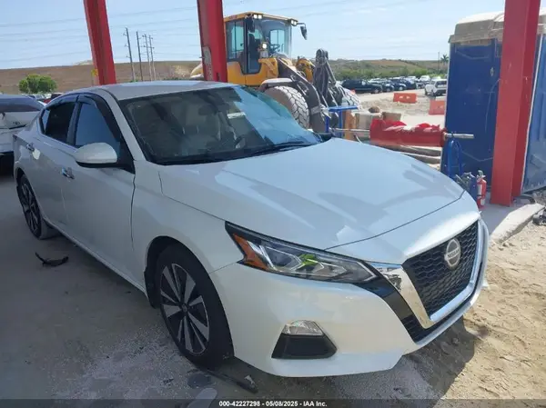 1N4BL4DVXMN404127 2021 NISSAN ALTIMA - Image 1