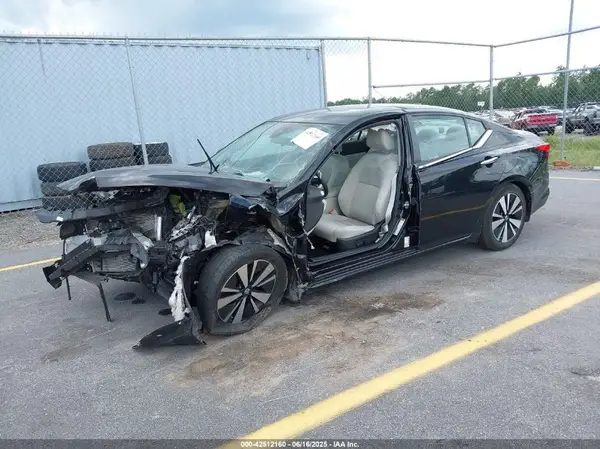 1N4BL4DVXMN406122 2021 NISSAN ALTIMA - Image 2