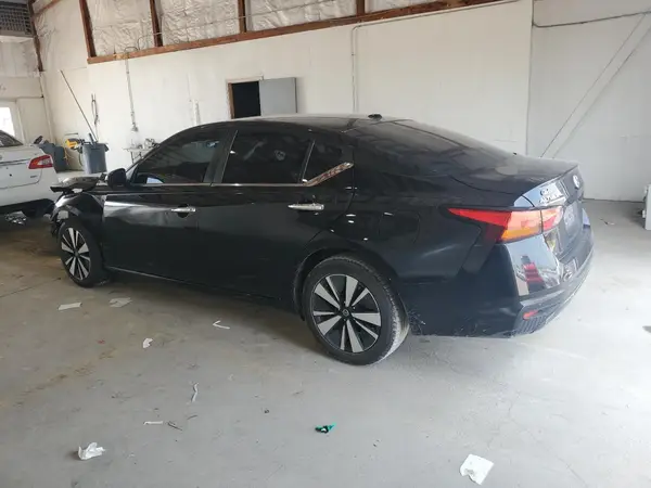 1N4BL4DVXMN415354 2021 NISSAN ALTIMA - Image 2
