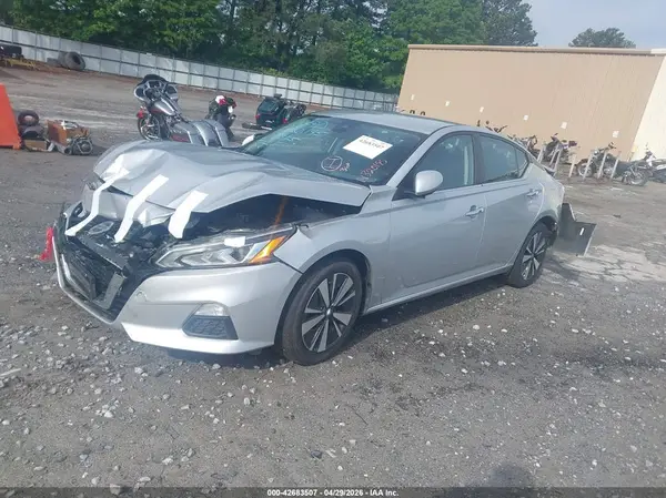 1N4BL4DVXNN320195 2022 NISSAN ALTIMA - Image 2