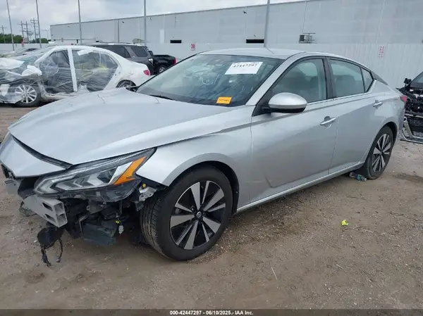 1N4BL4DVXNN321072 2022 NISSAN ALTIMA - Image 2