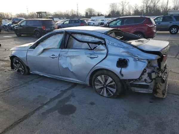1N4BL4DVXNN323663 2022 NISSAN ALTIMA - Image 2