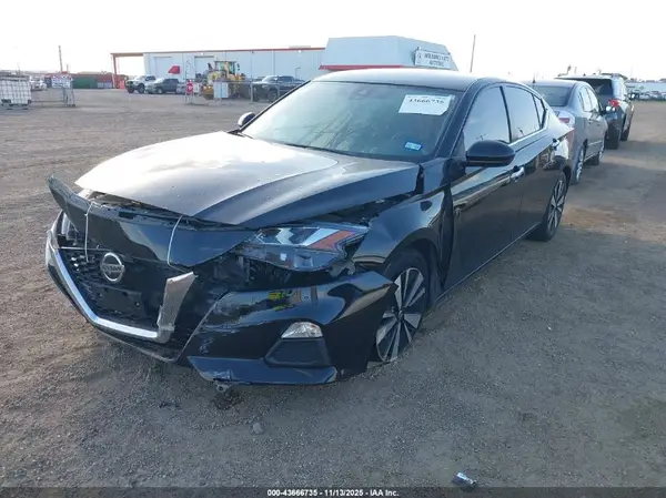 1N4BL4DVXNN330404 2022 NISSAN ALTIMA - Image 2
