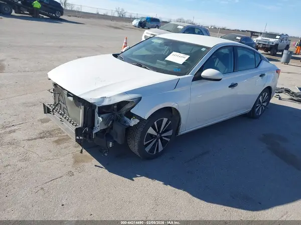 1N4BL4DVXNN340866 2022 NISSAN ALTIMA - Image 2