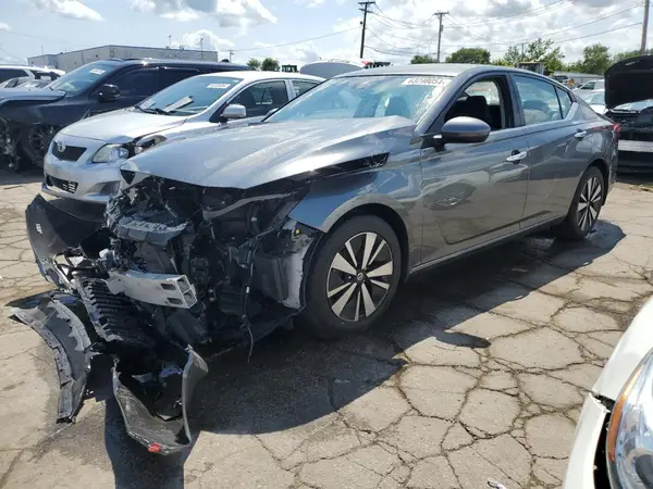 1N4BL4DVXNN343749 2022 NISSAN ALTIMA - Image 1