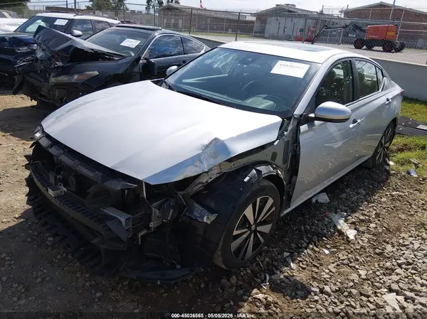 1N4BL4DVXNN352760 2022 NISSAN ALTIMA - Image 2