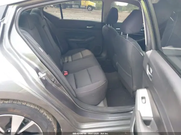 1N4BL4DVXNN355335 2022 NISSAN ALTIMA - Image 8