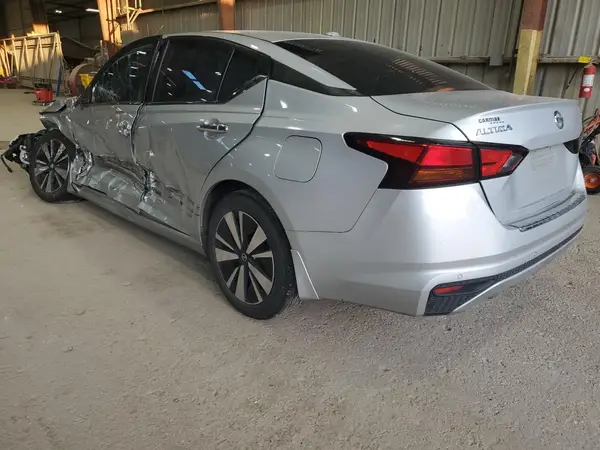 1N4BL4DVXNN377643 2022 NISSAN ALTIMA - Image 2