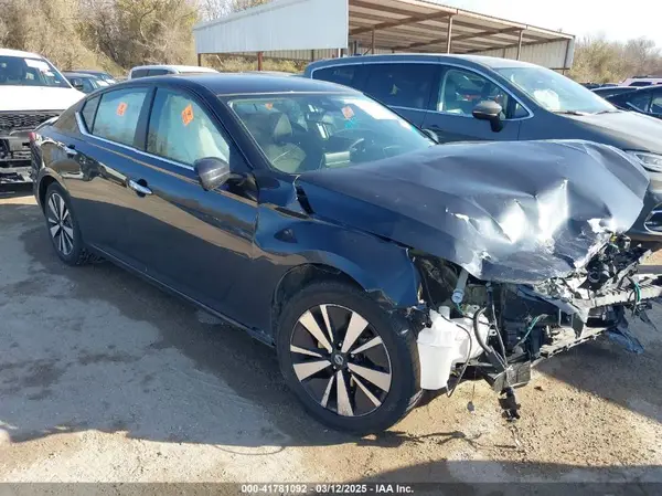 1N4BL4DVXNN386973 2022 NISSAN ALTIMA - Image 1