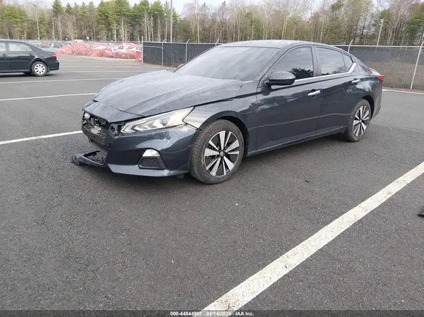 1N4BL4DVXNN407143 2022 NISSAN ALTIMA - Image 2