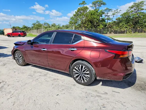 1N4BL4DVXPN322127 2023 NISSAN ALTIMA - Image 2