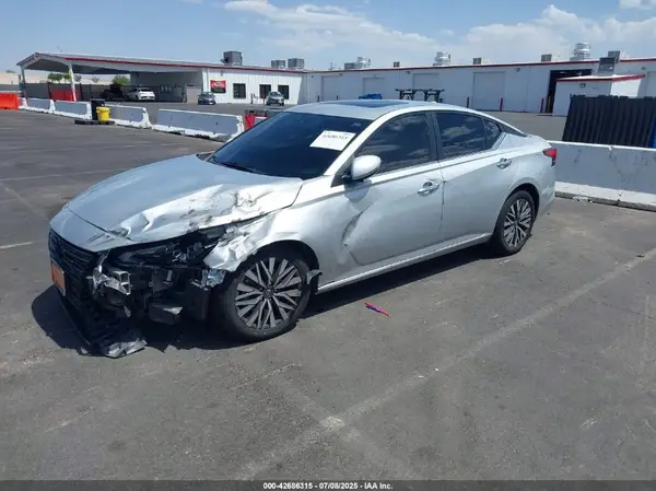 1N4BL4DVXPN324248 2023 NISSAN ALTIMA - Image 2