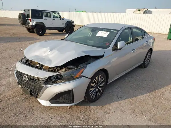 1N4BL4DVXPN335136 2023 NISSAN ALTIMA - Image 2