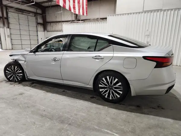 1N4BL4DVXPN354897 2023 NISSAN ALTIMA - Image 2