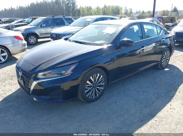1N4BL4DVXPN357248 2023 NISSAN ALTIMA - Image 2