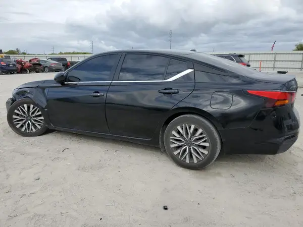 1N4BL4DVXPN359761 2023 NISSAN ALTIMA - Image 2