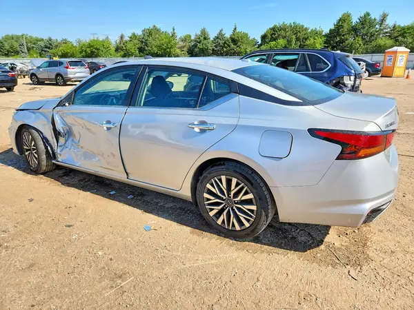 1N4BL4DVXPN373045 2023 NISSAN ALTIMA - Image 2